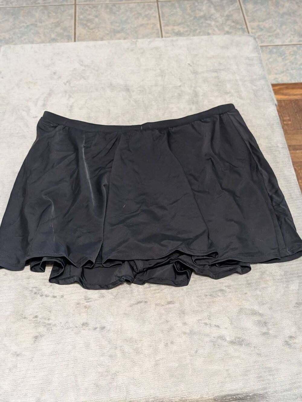 Torrid Size 2 Swim Skirt Bikini Bottoms Black Skirted